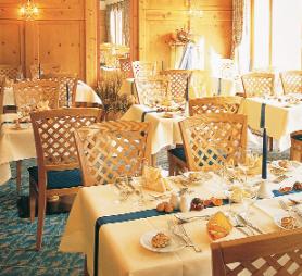 Rakouský hotel Steigenberger s restaurací