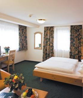 Rakouský hotel Zum Hirschen - možnost ubytování