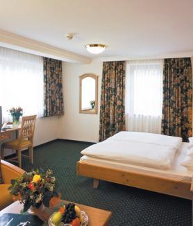 Rakouský hotel Zum Hirschen - možnost ubytování